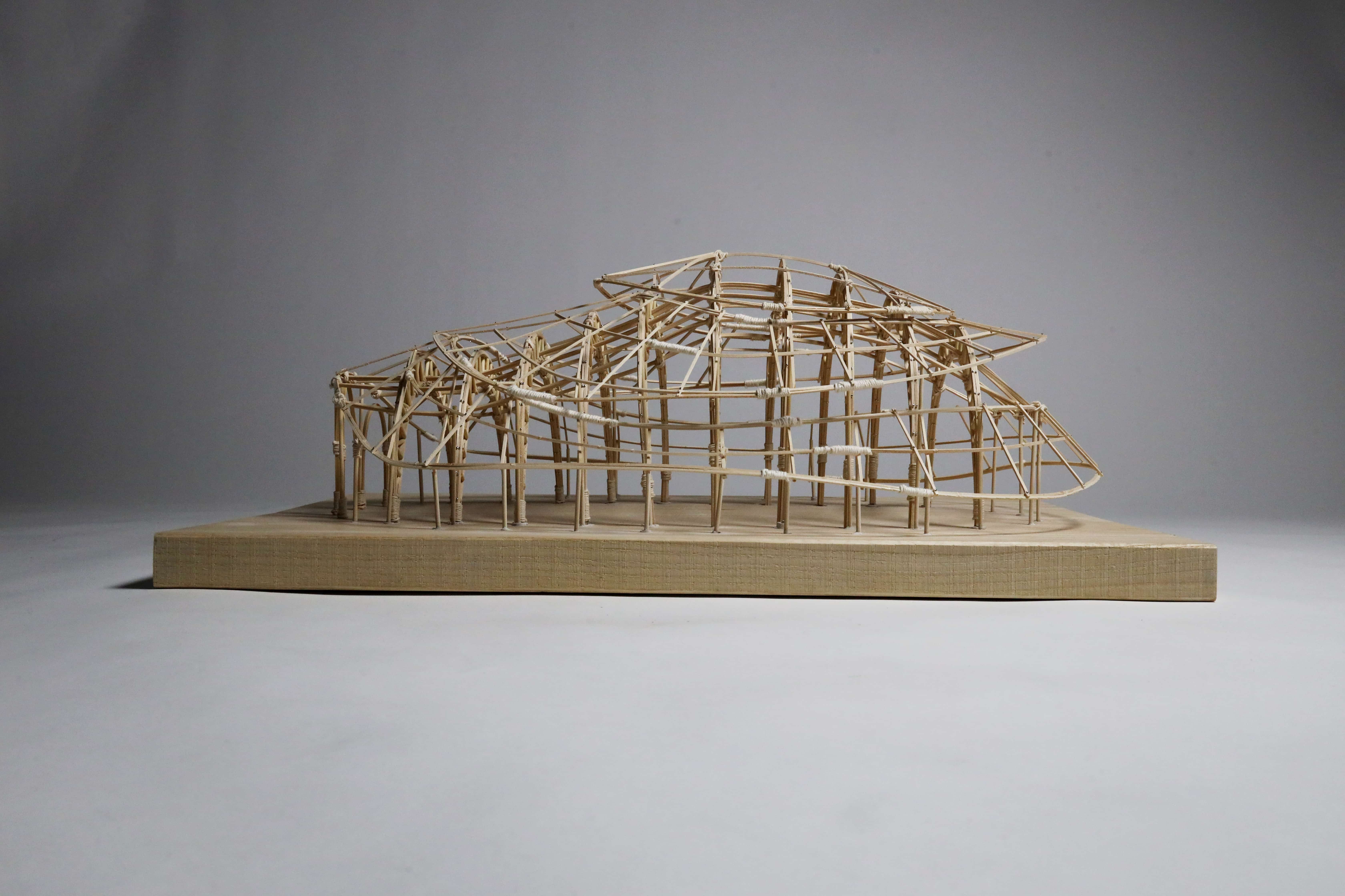 Panyaden model side view